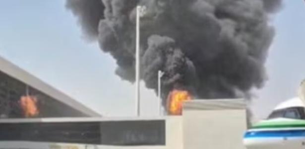 Explosão no Aeroporto de Riade Abala a Arábia Saudita e Interrompe Voos – imagem do artigo