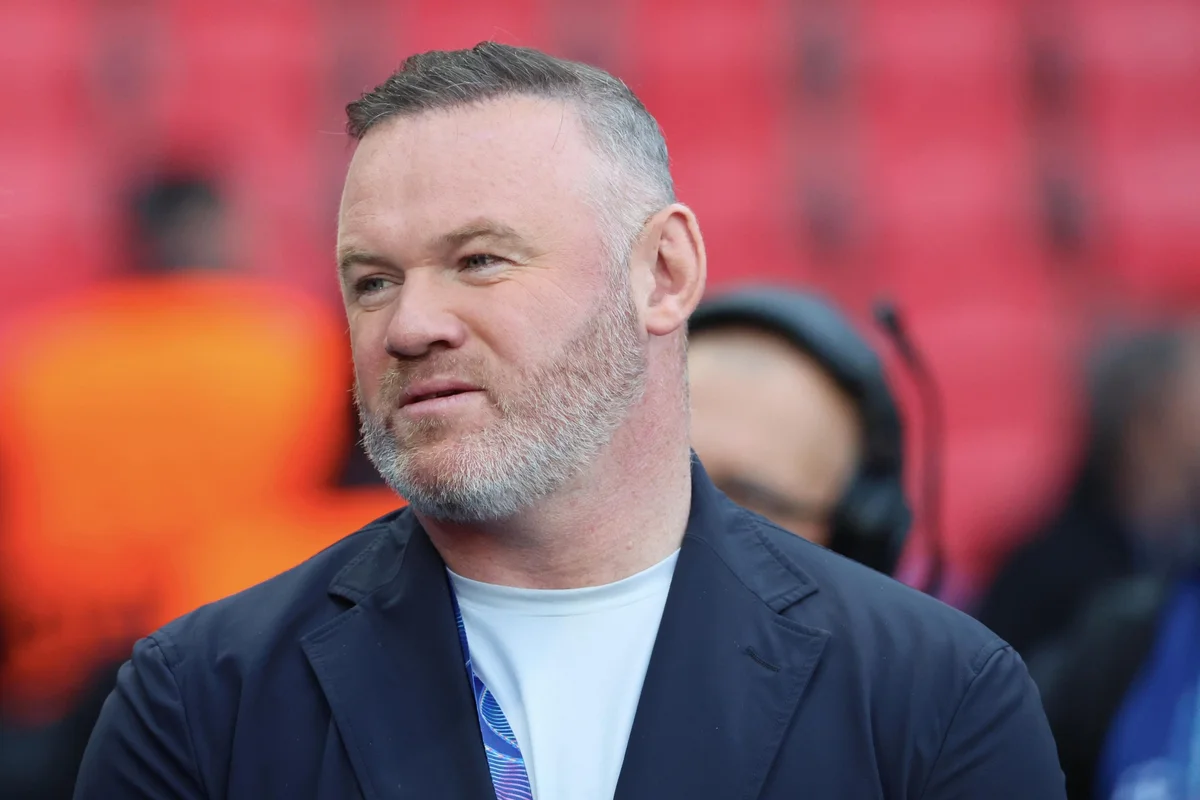Wayne Rooney solta o verbo sobre Cristiano Ronaldo na seleção portuguesa