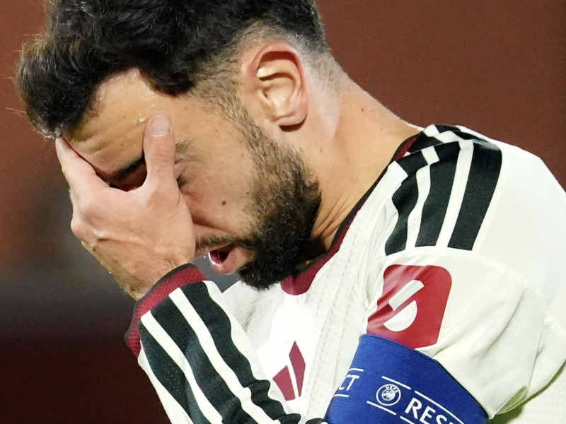 Bruno Fernandes tem casa invadida na Inglaterra durante jogo do Manchester United